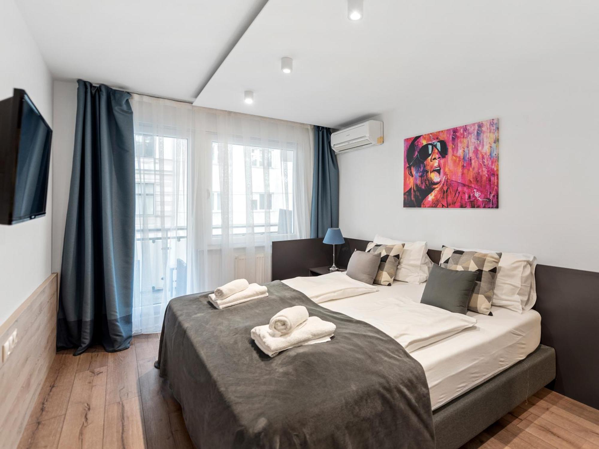 Sky9 Apartments District 6 Vienna Exterior photo